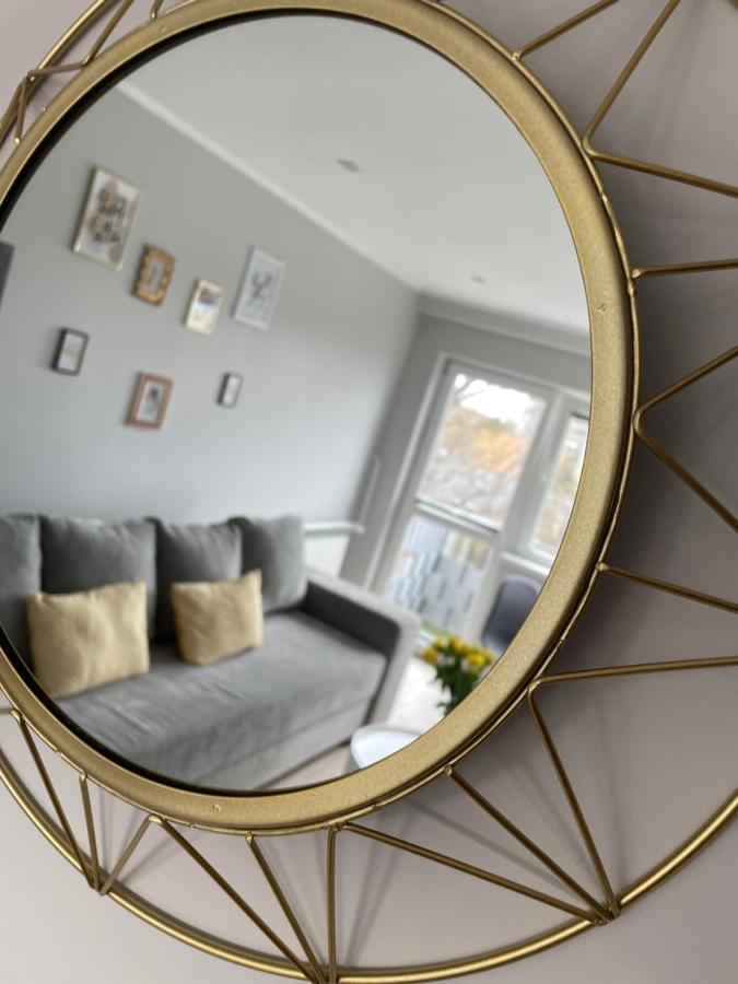 Luxury White Apartment By Marta ラドム エクステリア 写真